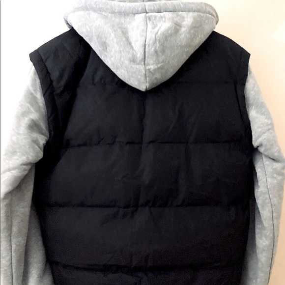 🆕 US ICON puffy Black Vested Jacket w/ Gray sweatpant material sleeves & hood - Picture 5 of 15